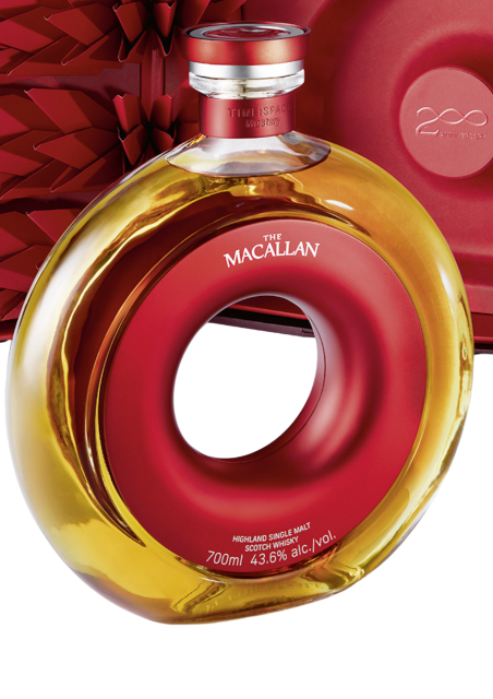 Scottish whisky has become one of the world's most renowned spirits, and of course the world's most widely consumed whisky range. Here are our selection of Scottish whisky, to be consumed in moderation, for you to savor and appreciate.