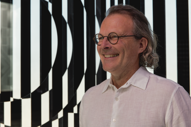 Vasarely, with his head in the stars