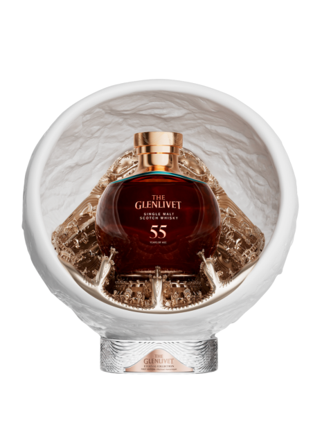Scottish whisky has become one of the world's most renowned spirits, and of course the world's most widely consumed whisky range. Here are our selection of Scottish whisky, to be consumed in moderation, for you to savor and appreciate.