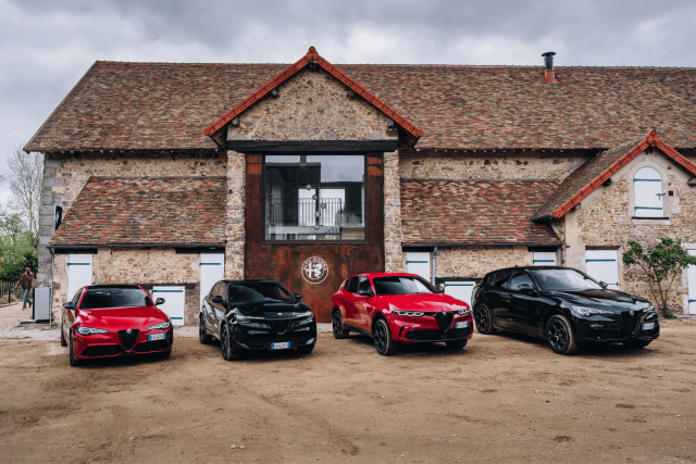 Alfa Romeo unveils its sophisticated “Intensa” limited edition range
