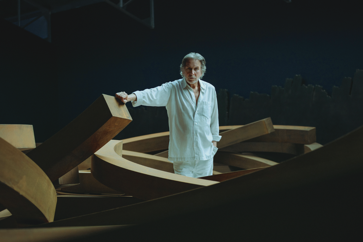 Bernar Venet, a monument of minimalism